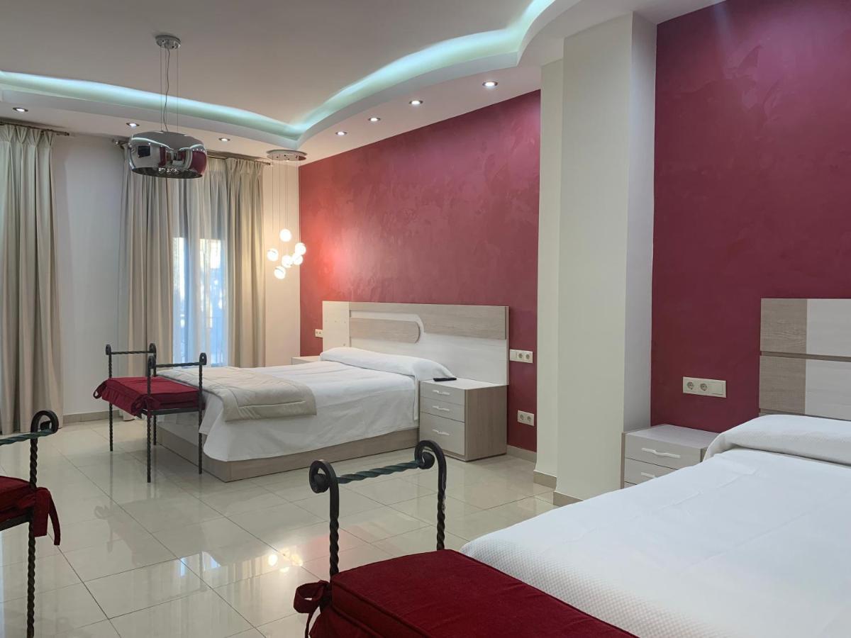 Hostal Poeta Machado Baeza Εξωτερικό φωτογραφία
