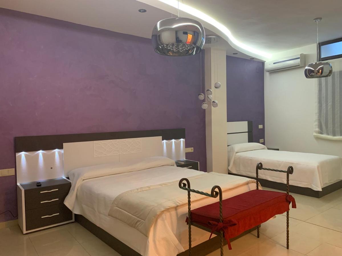 Hostal Poeta Machado Baeza Εξωτερικό φωτογραφία
